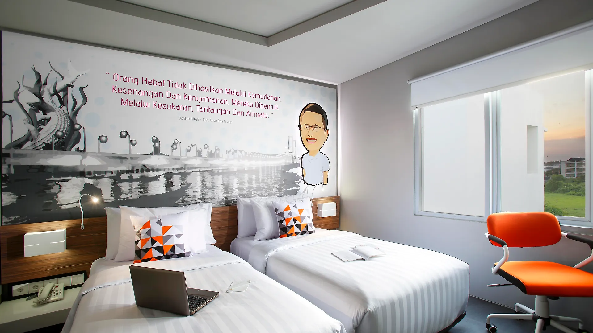 Berry Biz Hotel Seminyak
